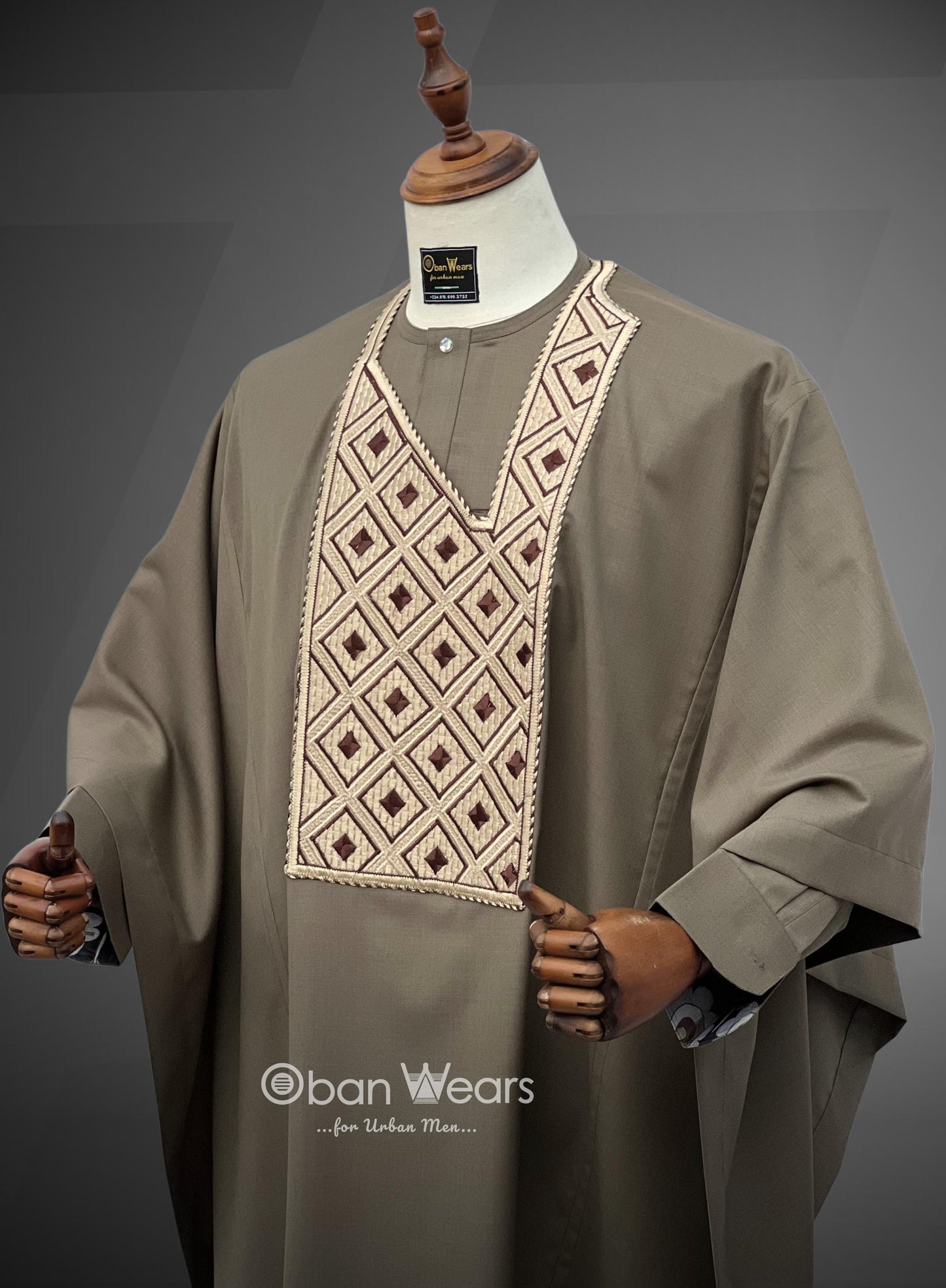Earthly Grandeur – Oban Wears Geometric Agbada
